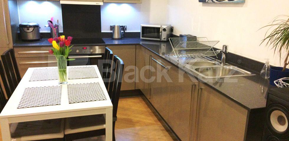 			UNDER OFFER , 1 Bedroom, 1 bath, 1 reception Apartment			 Iona Tower  Ross Way , Limehouse 